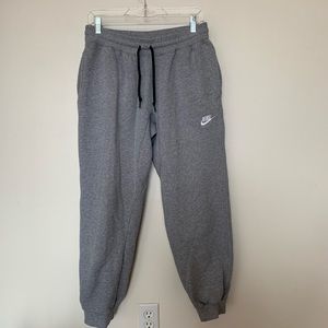 comfy nike joggers